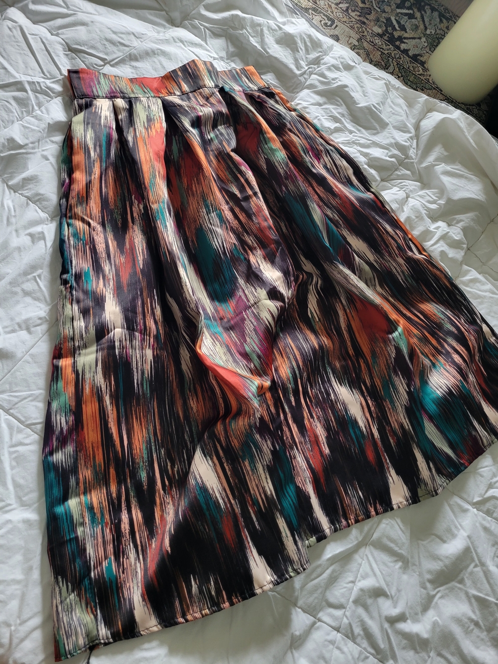 Gorgeous Italian Abstract Print Midi Skirt